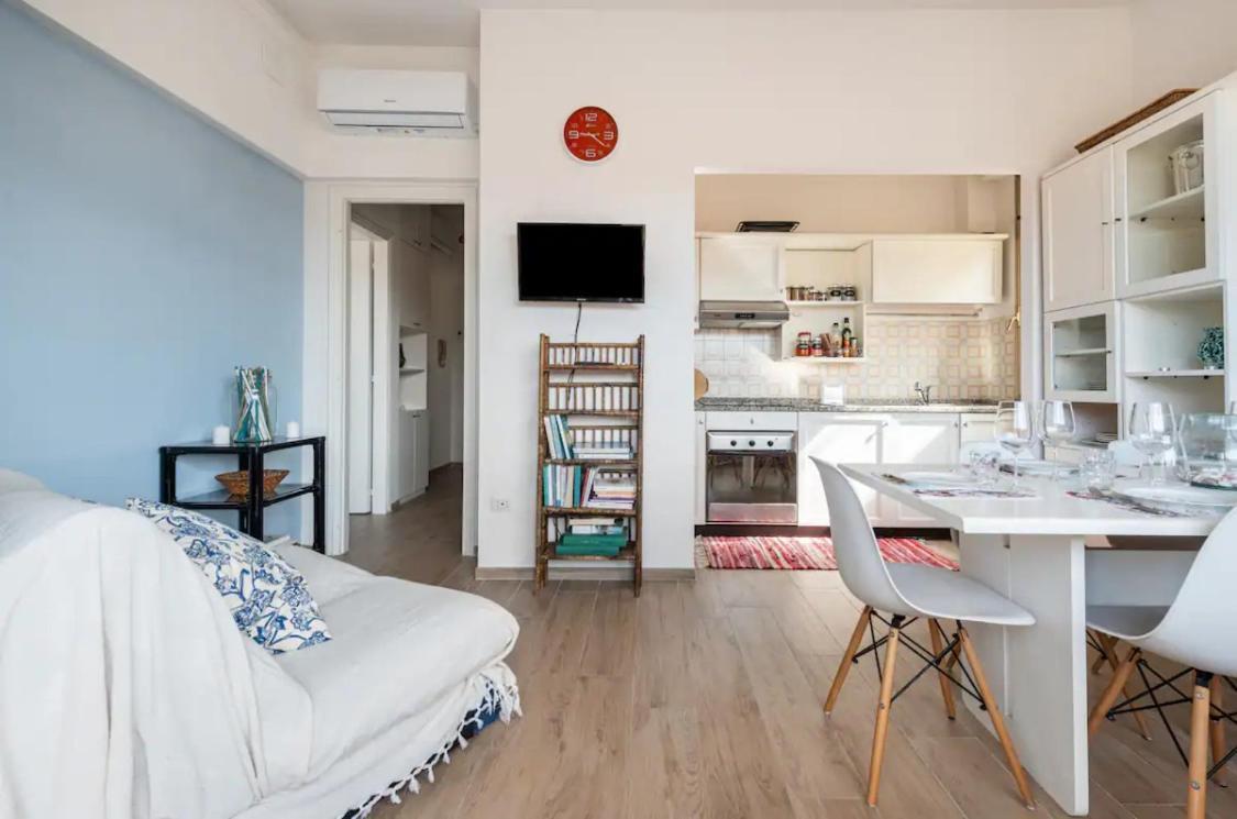 Seaside Apt Private Parking And Near The Beach Viareggio Zewnętrze zdjęcie