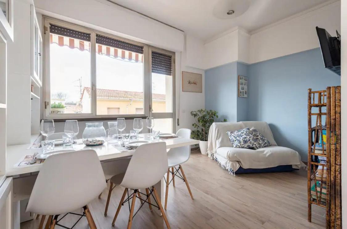 Seaside Apt Private Parking And Near The Beach Viareggio Zewnętrze zdjęcie